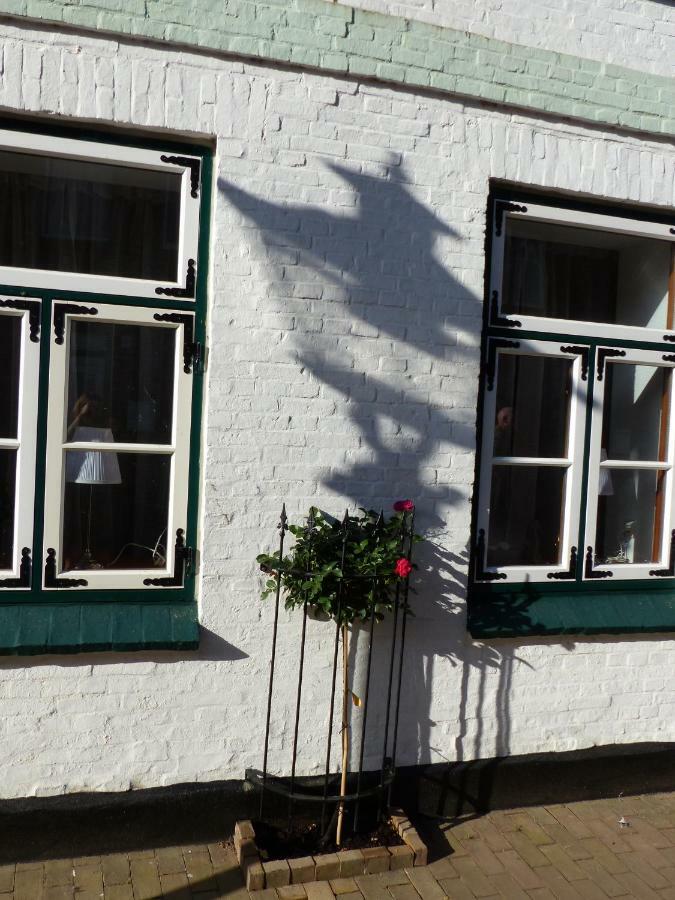 Alter Kraemerladen Von 1732 Friedrichstadt Eksteriør bilde